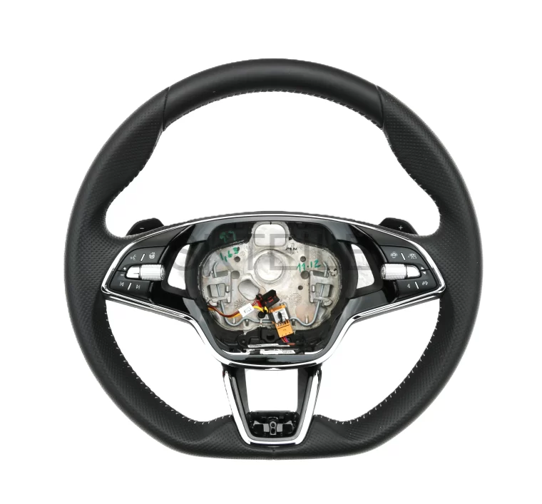 Multifunkční tříramenný volant ŠKODA bílá nit vyhřívaný s pádly 5E3419093BB