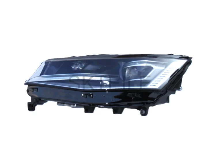 Levý LED světlomet IQ.LIGHT kompletní T7 Transporter/Multivan 7T1941081B